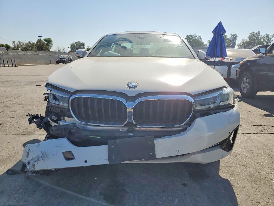 Photo 5 from auction – 2021 BMW 530E with VIN WBA13AG0XMCF03661