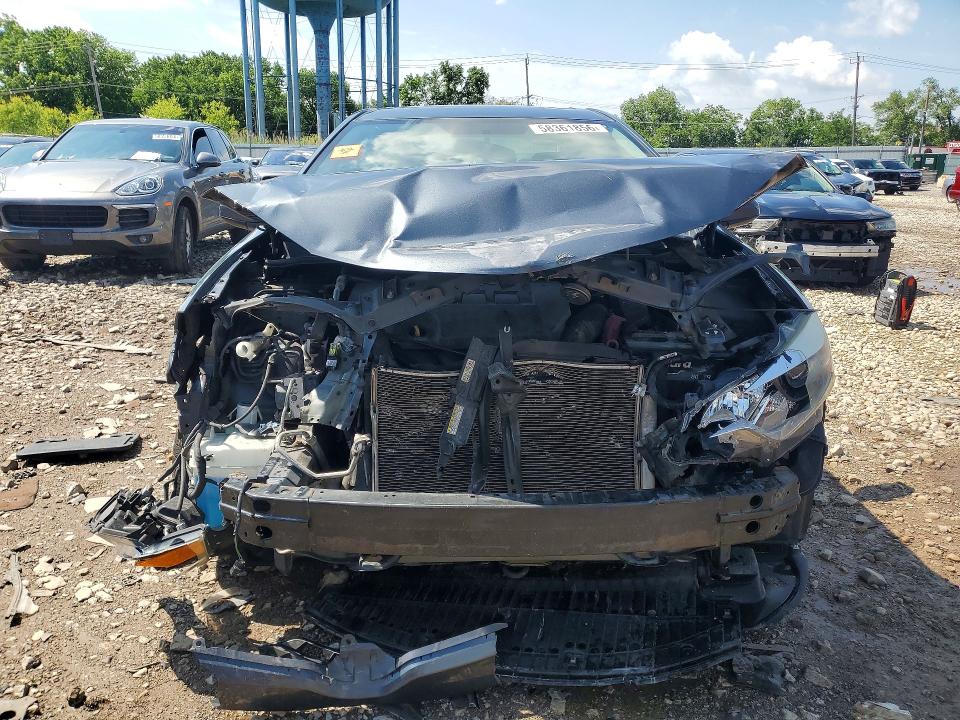 Photo 5 from auction – 2016 TOYOTA COROLLA with VIN 2T1BURHE8GC617857