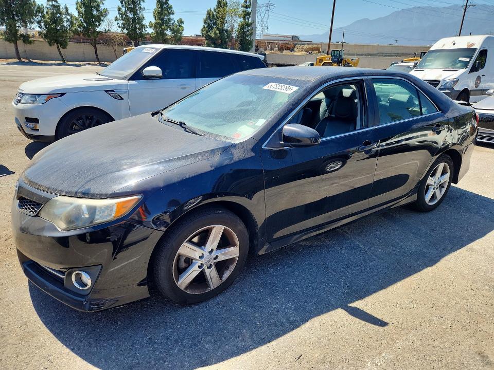 TOYOTA CAMRY 2012 z numerem VIN 4T1BF1FK8CU570939 - Zdjęcie z aukcji