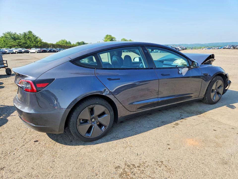 Photo 3 from auction – 2023 TESLA MODEL 3 with VIN 5YJ3E1EA6PF639615