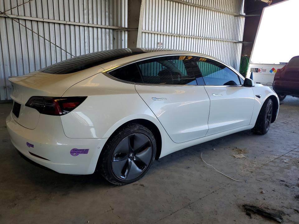 Photo 3 from auction – 2019 TESLA MODEL 3 with VIN 5YJ3E1EA0KF430752