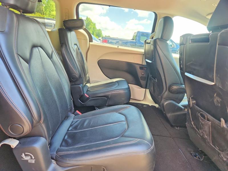 Photo 11 from auction – 2018 CHRYSLER PACIFICA with VIN 2C4RC1EG2JR289612