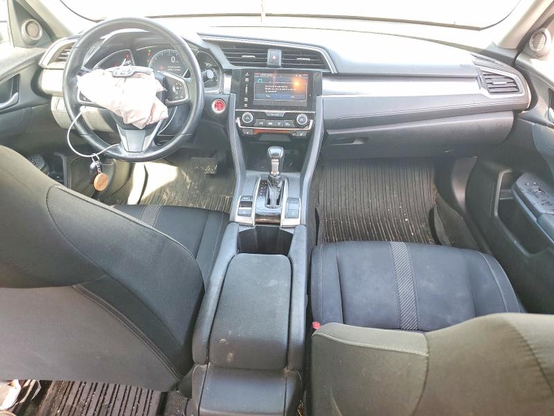 Photo 8 from auction – 2018 HONDA CIVIC with VIN 2HGFC1F41JH106716