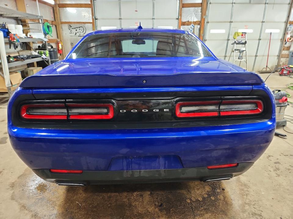 Photo 6 from auction – 2018 DODGE CHALLENGER with VIN 2C3CDZAG8JH252209