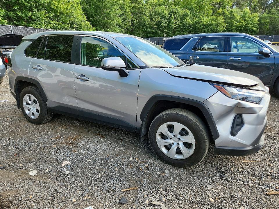 Photo 4 from auction – 2024 TOYOTA RAV4 with VIN 2T3G1RFVXRC407112