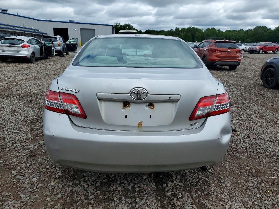 Foto 6 de la subasta – 2011 TOYOTA CAMRY con VIN 4T1BF3EK7BU640040