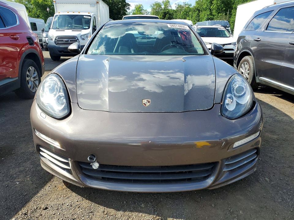 Photo 5 from auction – 2015 PORSCHE PANAMERA with VIN WP0AA2A76FL005185