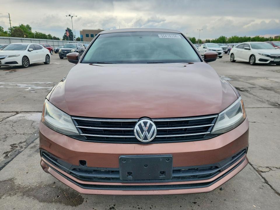 Photo 5 from auction – 2017 VOLKSWAGEN JETTA with VIN 3VW2B7AJ6HM409130