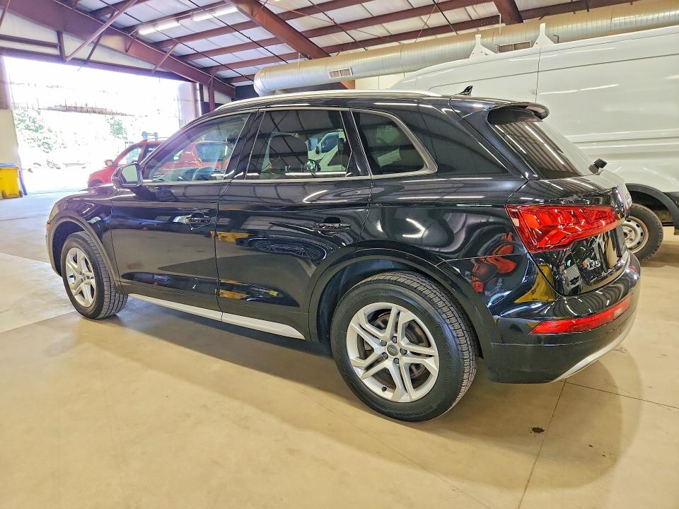Photo 2 from auction – 2018 AUDI Q5 with VIN WA1ANAFY1J2133617