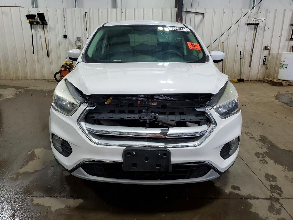 Photo 5 from auction – 2017 FORD ESCAPE with VIN 1FMCU0GD7HUA30607