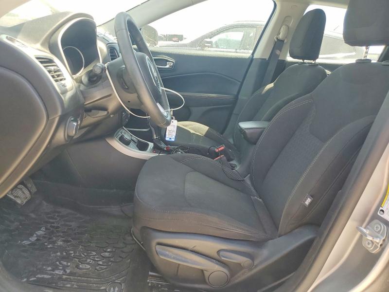 Photo 7 from auction – 2020 JEEP COMPASS with VIN 3C4NJDAB5LT210174