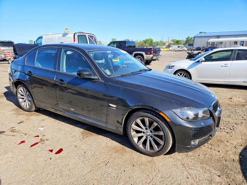 Photo 4 from auction – 2011 BMW 328 with VIN WBAPK5G56BNN80896