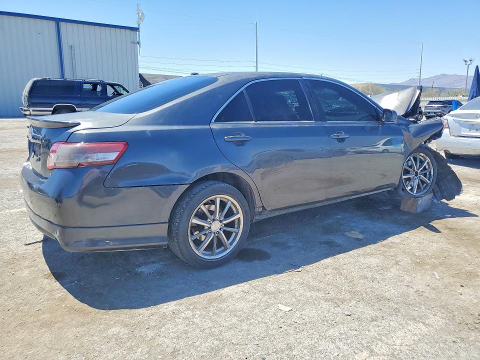 Photo 3 from auction – 2011 TOYOTA CAMRY with VIN 4T1BK3EK1BU626517