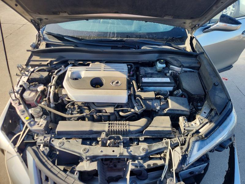 Photo 12 from auction – 2020 LEXUS UX with VIN JTHX3JBH0L2023459