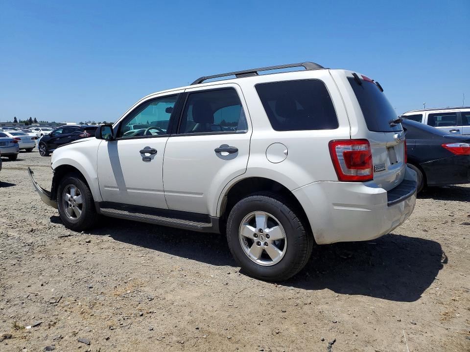 Photo 2 from auction – 2012 FORD ESCAPE with VIN 1FMCU0D75CKC45972