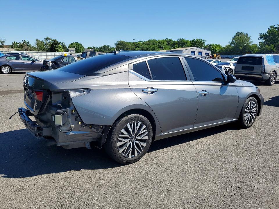 Photo 3 from auction – 2024 NISSAN ALTIMA with VIN 1N4BL4DV6RN322855