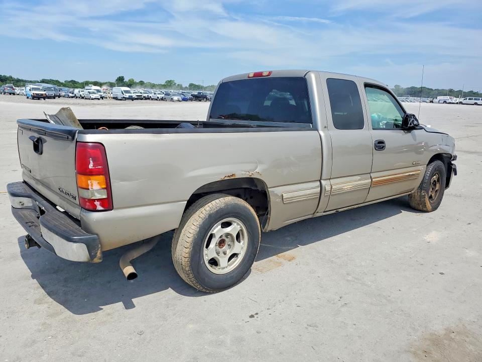 Photo 3 from auction – 2002 CHEVROLET SILVERADO 1500 with VIN 2GCEC19V321335990