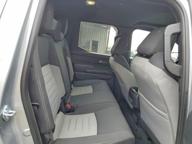 Photo 10 from auction – 2025 TOYOTA TACOMA with VIN 3TMLB5JN2SM134569