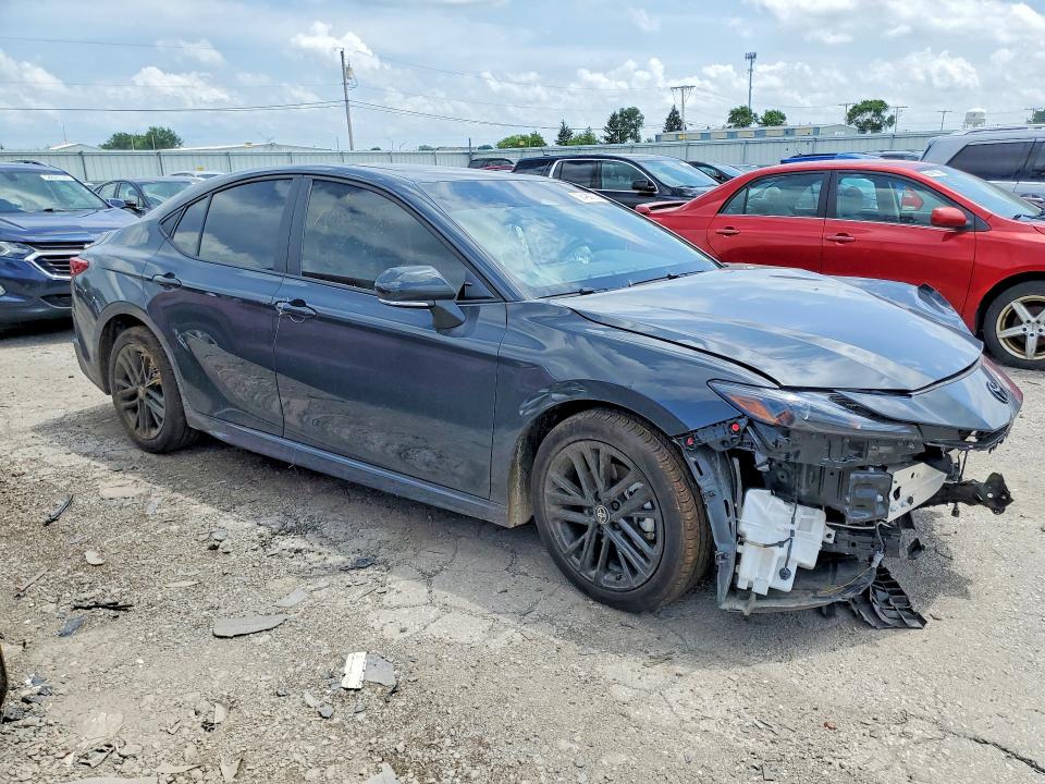 Photo 4 from auction – 2026 TOYOTA CAMRY with VIN 4T1DAACK6TU719666