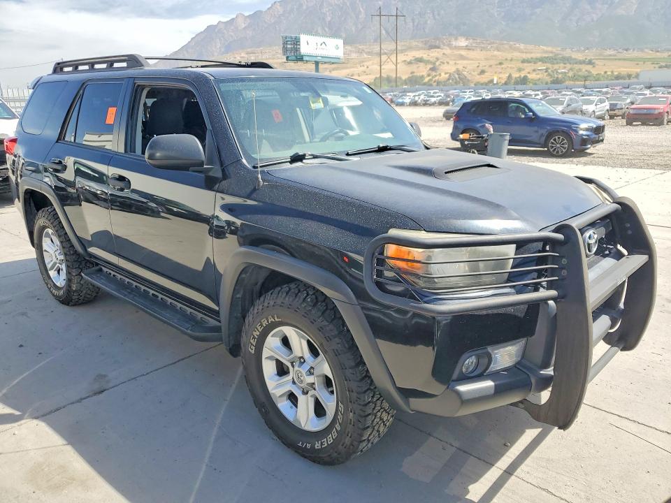 Photo 4 from auction – 2012 TOYOTA 4RUNNER with VIN JTEBU5JR4C5099951