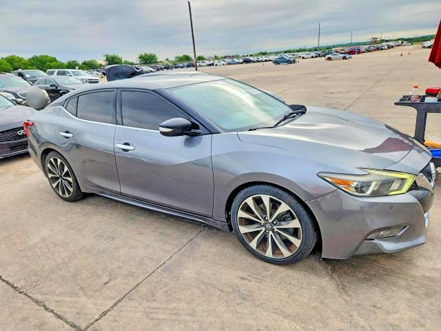 Photo 4 from auction – 2017 NISSAN MAXIMA with VIN 1N4AA6AP3HC361271