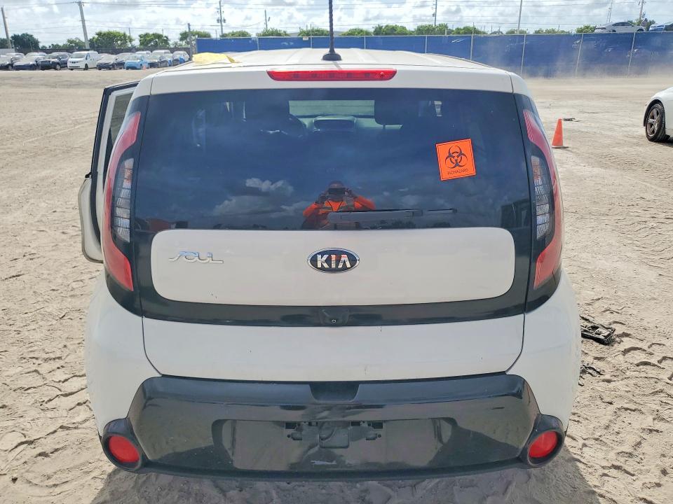 Photo 6 from auction – 2016 KIA SOUL with VIN KNDJP3A56G7379793