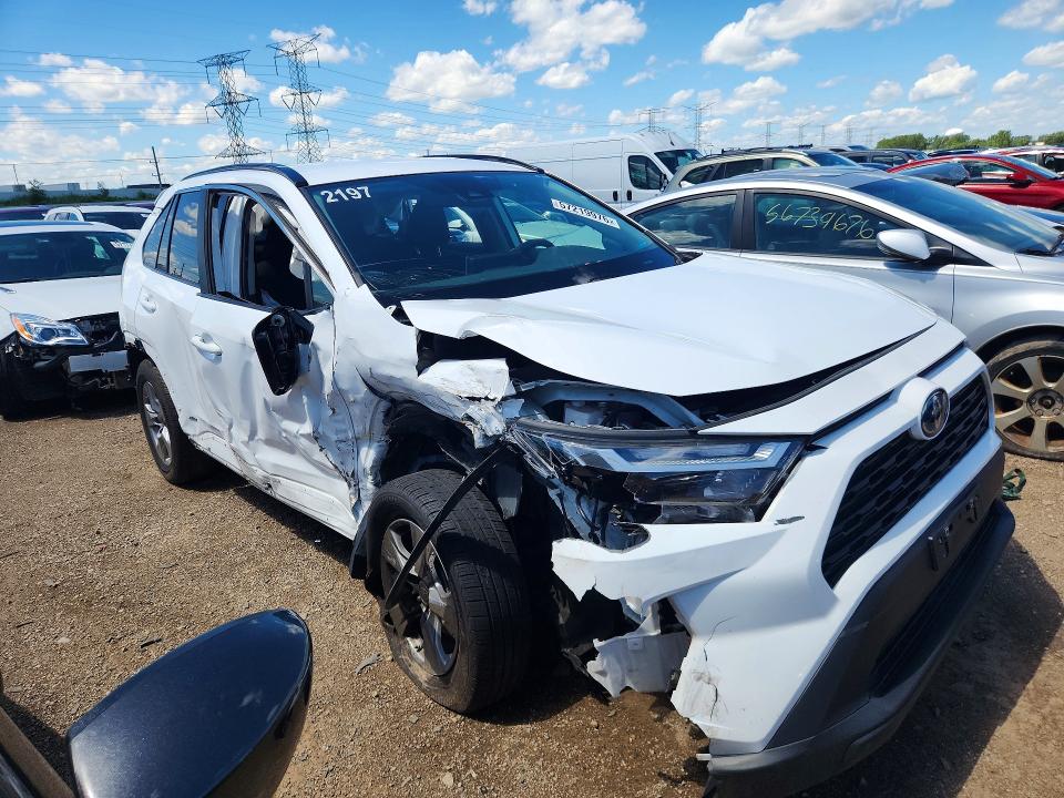 Photo 4 from auction – 2024 TOYOTA RAV4 with VIN 4T3LWRFV2RU114559