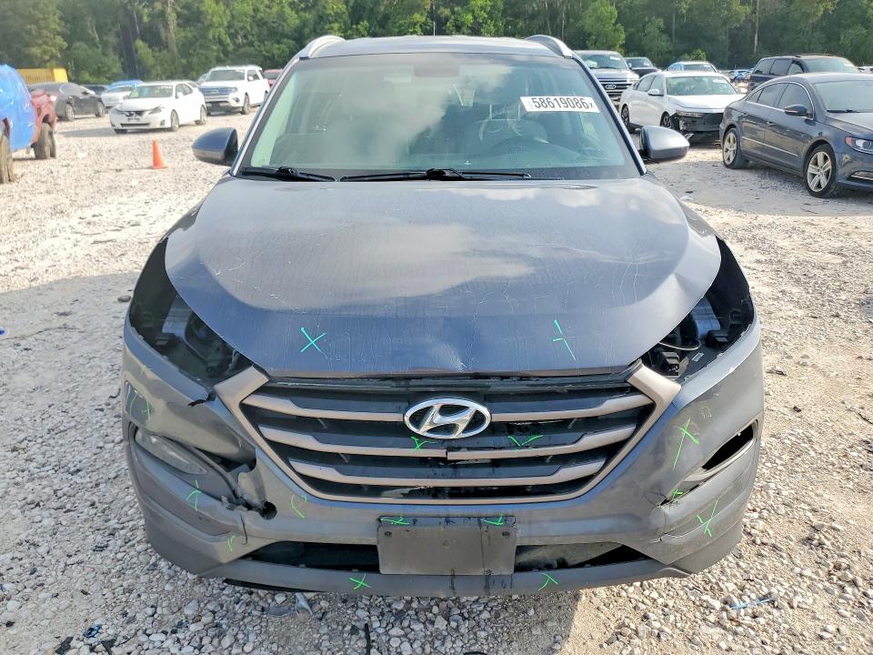 Photo 5 from auction – 2016 HYUNDAI TUCSON with VIN KM8J33A45GU160727