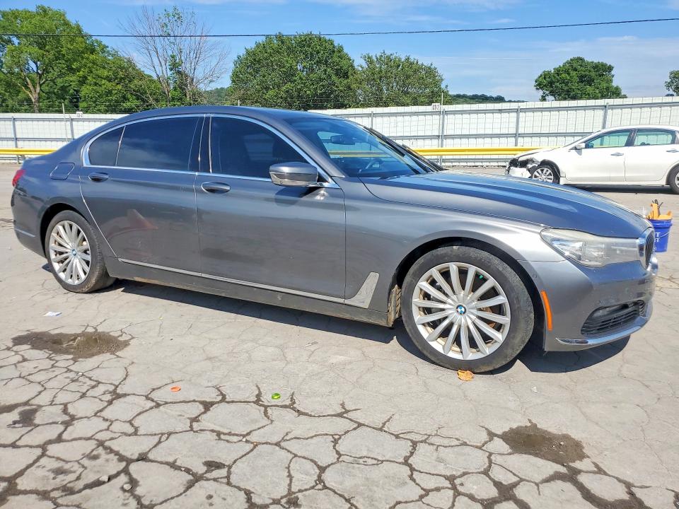 Photo 4 from auction – 2016 BMW 740 with VIN WBA7E2C5XGG504685