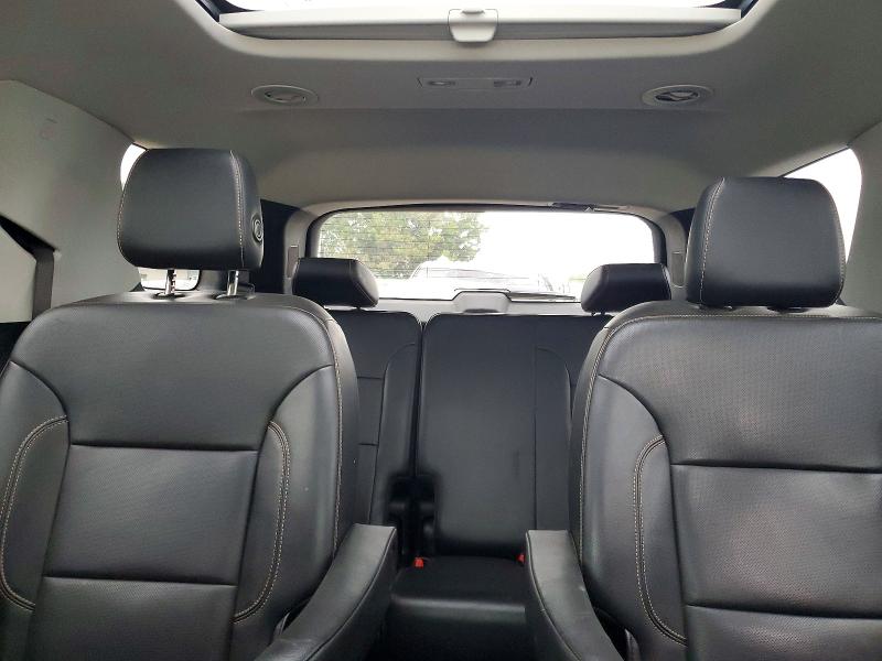 Photo 10 from auction – 2018 CHEVROLET TRAVERSE with VIN 1GNERKKW1JJ268311