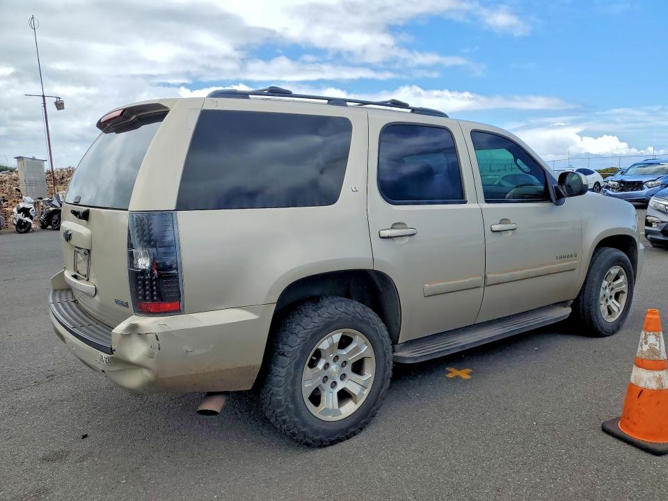 Photo 3 from auction – 2008 CHEVROLET TAHOE with VIN 1GNFC13078J213690