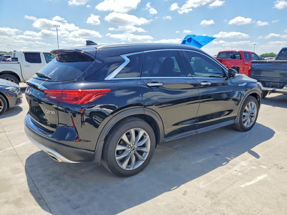Photo 3 from auction – 2021 INFINITI QX50 with VIN 3PCAJ5BB6MF108885