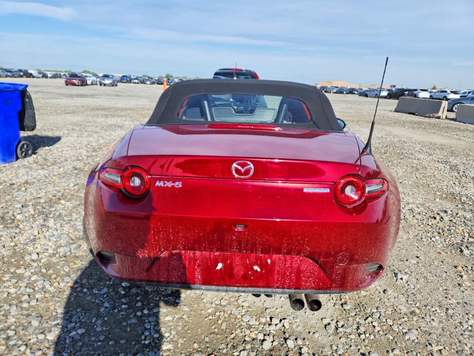 Photo 6 from auction – 2024 MAZDA MX-5 MIATA with VIN JM1NDAB70R0607104