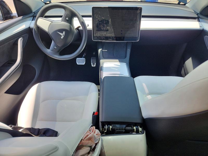 Photo 8 from auction – 2024 TESLA MODEL Y with VIN 7SAYGDEDXRF103672