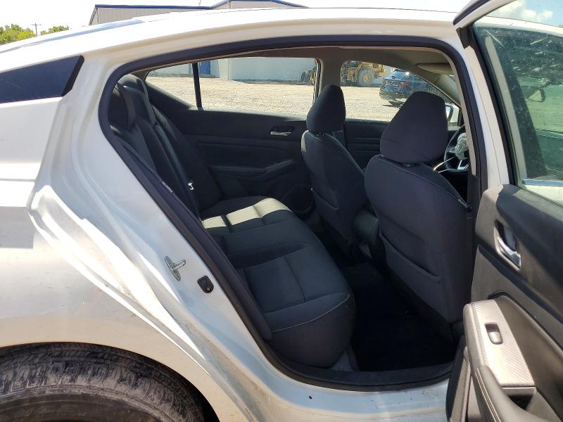 Photo 10 from auction – 2019 NISSAN ALTIMA with VIN 1N4BL4BW8KC167352