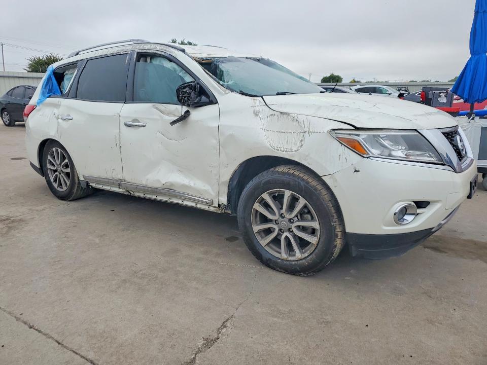 Photo 4 from auction – 2015 NISSAN PATHFINDER with VIN 5N1AR2MN4FC704524