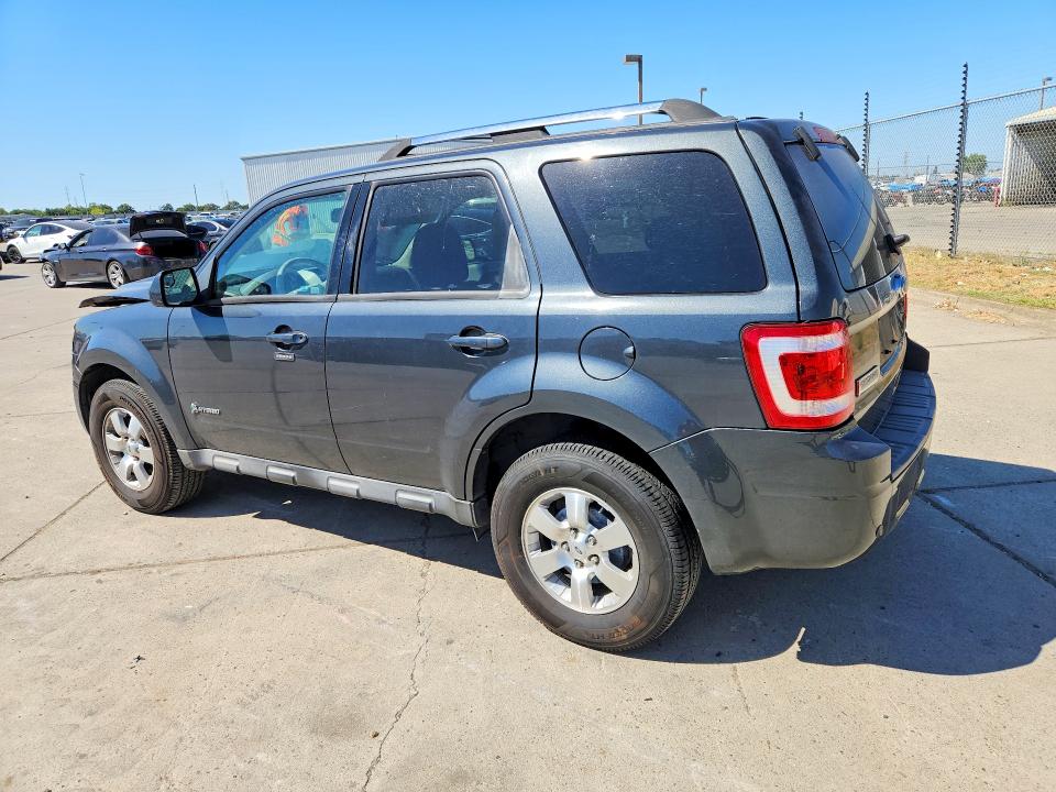Photo 2 from auction – 2010 FORD ESCAPE with VIN 1FMCU4K37AKC64785