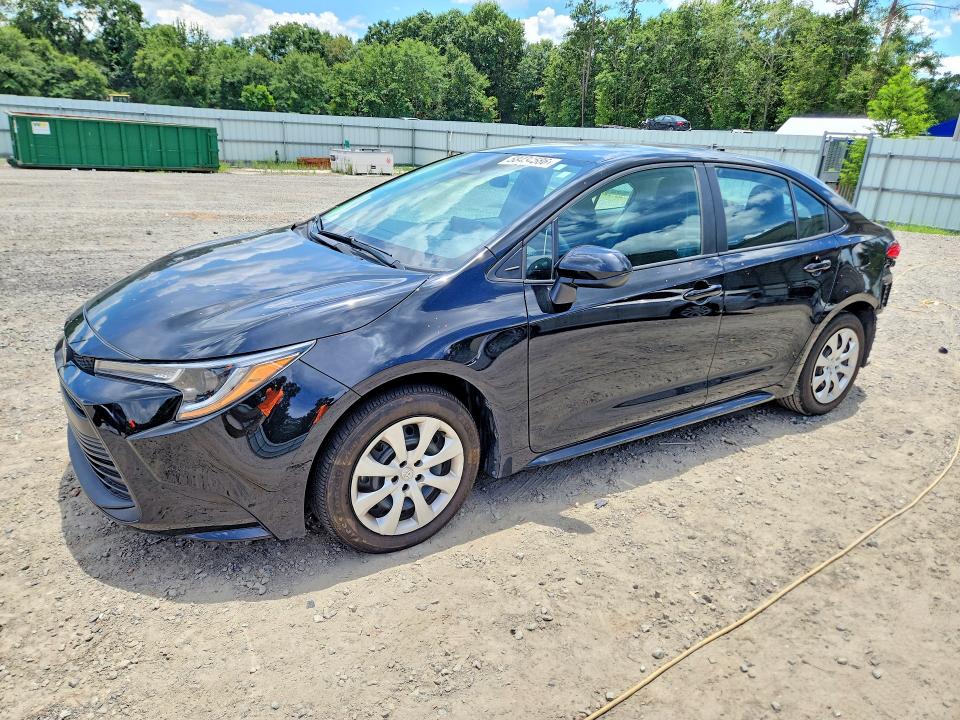 TOYOTA COROLLA 2025 with VIN 5YFB4MDE1SP245070 - Photo from auction