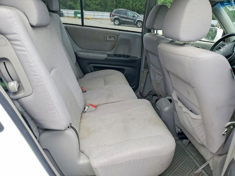 Photo 11 from auction – 2005 TOYOTA HIGHLANDER with VIN JTEEP21A550088860