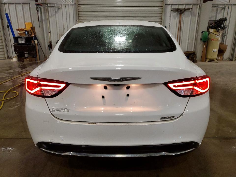 Photo 6 from auction – 2015 CHRYSLER 200 with VIN 1C3CCCAB6FN562197
