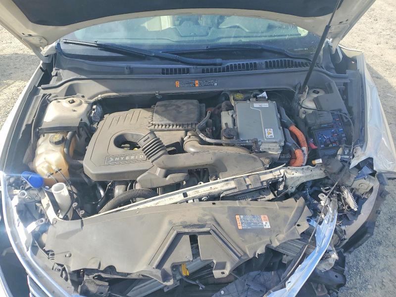 Photo 11 from auction – 2016 LINCOLN MKZ with VIN 3LN6L2LU7GR632513