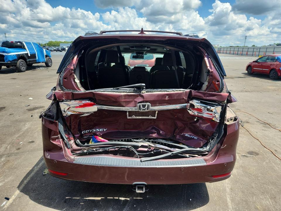 Photo 6 from auction – 2019 HONDA ODYSSEY with VIN 5FNRL6H92KB021411