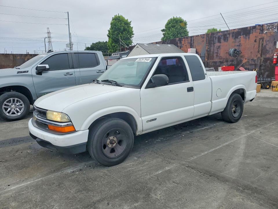 2003 CHEVROLET S TRUCK