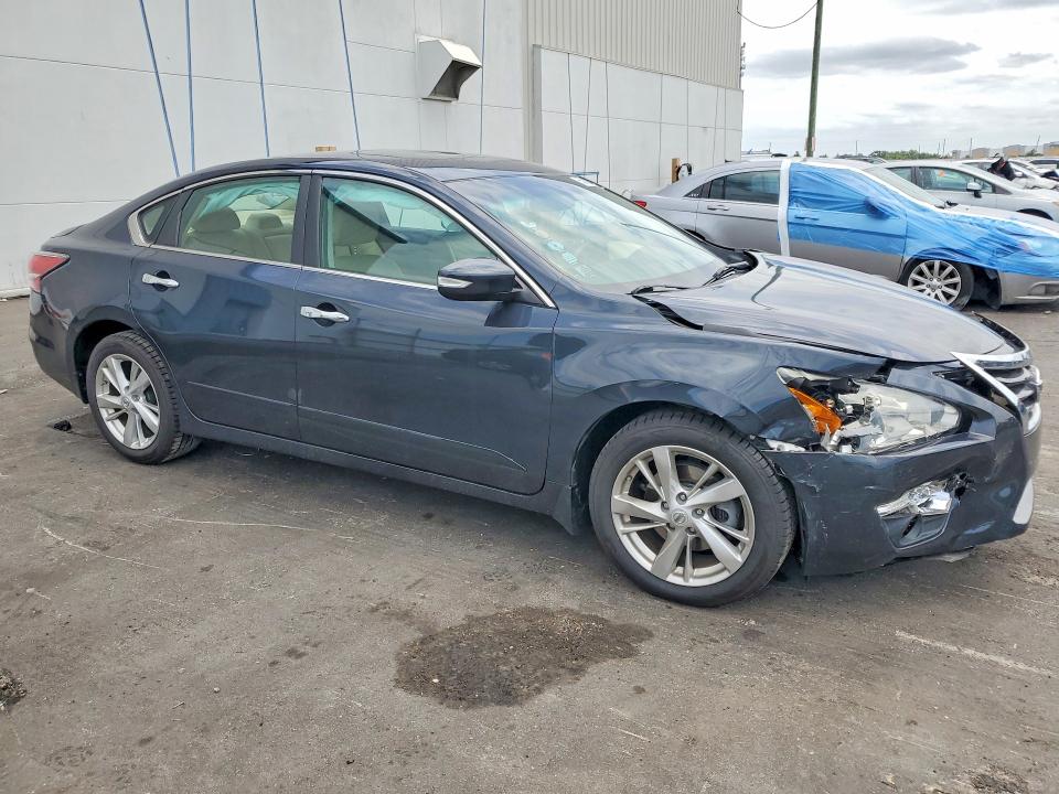 Photo 4 from auction – 2015 NISSAN ALTIMA with VIN 1N4AL3AP0FC491448