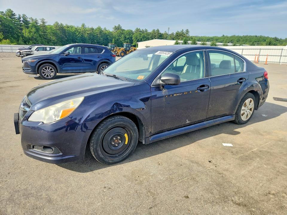 SUBARU LEGACY 2012 مع رقم تعريف المركبة 4S3BMBA69C3004675 - صورة من المزاد
