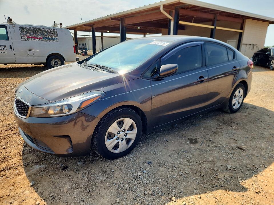 KIA FORTE 2017 с VIN 3KPFK4A70HE134078 - Фото с аукциона