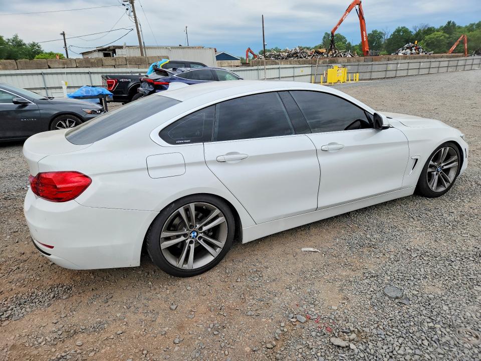 Foto 3 de la subasta – 2017 BMW 430I con VIN WBA4F7C35HG787610