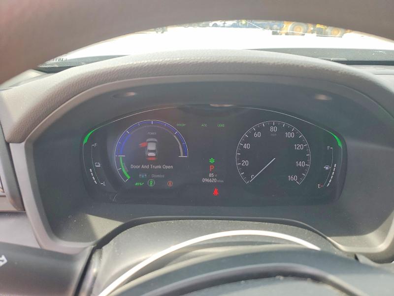 Photo 9 from auction – 2021 HONDA INSIGHT with VIN 19XZE4F56ME009155