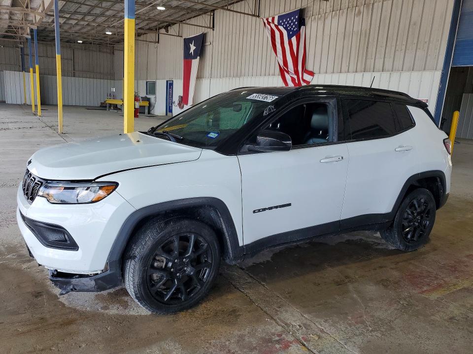 JEEP COMPASS 2023 with VIN 3C4NJDBN0PT537838 - Photo from auction