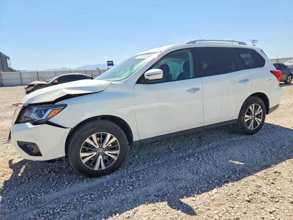 NISSAN PATHFINDER 2017 with VIN 5N1DR2MM4HC613776 - Photo from auction